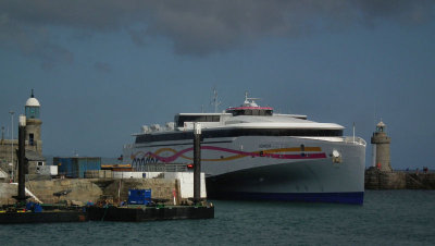 St Peter Port_Condor ferry approaching terminal 
