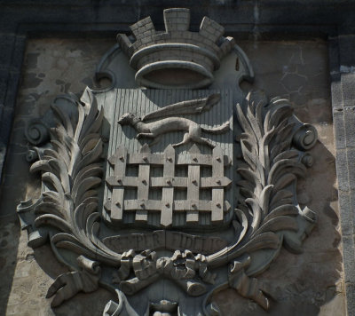 St Malo crest above St Vincent Gate