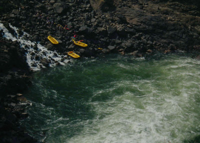 Zimbabwe_Victoria Falls_dinghies by boiling pot