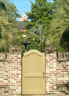 doors, gates & walls (5)