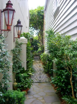 doors, gates & walls (16)