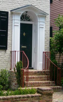 doors, gates & walls (18)