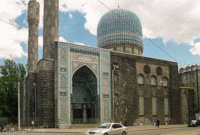 St Petersburg Mosque, modelled on the tomb of Tamerlane in Bukhara