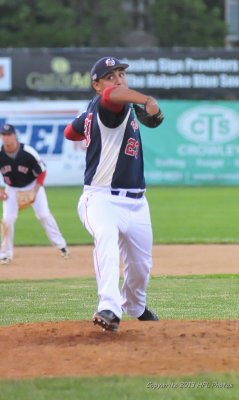 Blue Sox vs Swampbats 6-15-13209 DxO.JPG