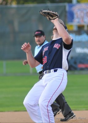 Blue Sox vs Swampbats 6-15-13185 DxO.JPG