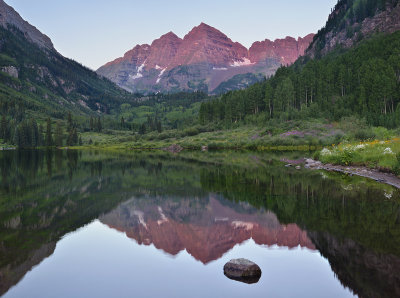 CO - Maroon Bells & Lake Reflection 1.jpg
