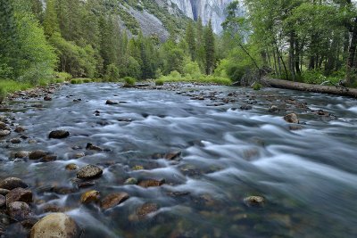 CA - Yosemite NP - Merced River Rapids 2.tif