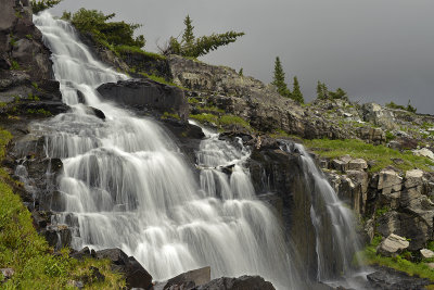 Robinson Basin - Waterfall 2.jpg