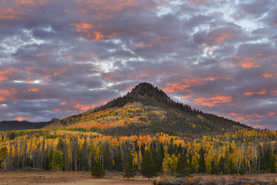 CO - Hahn's Peak Nipple Peak Sunrise