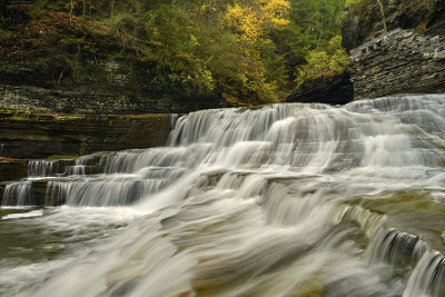 NY - Robert Treman State Park - Devils Punchbowl Falls
