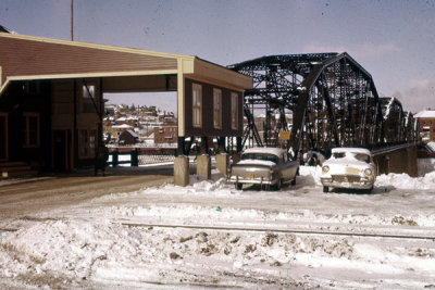 PHOTOS OF USA IN MARTIN N.TURGEON COLLECTION