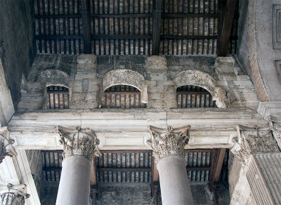 Pantheon Portico
