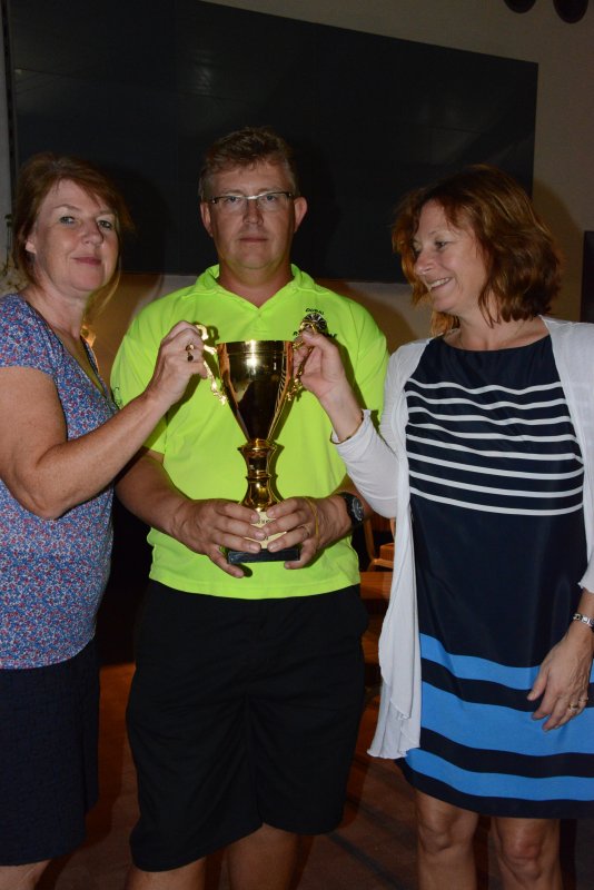 Rob presents the Ladies Trophy