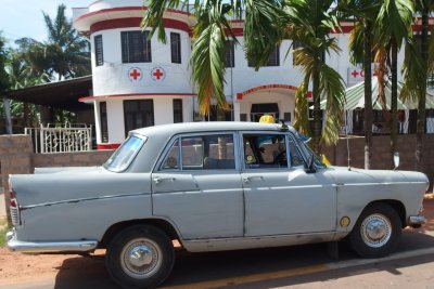 Jaffna's second oldest taxi, and my transport