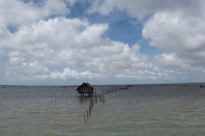 Fishermen's hut (from causeway)