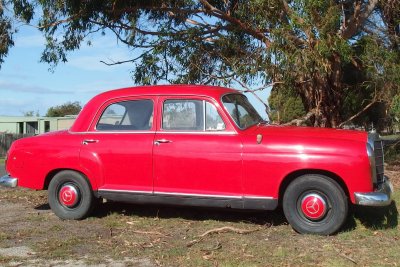 Vintage Mercedes, Yarram