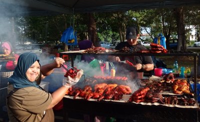 Pasar Malam, Gadong (night market)