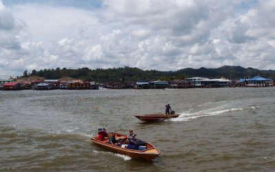Brunei River and water village