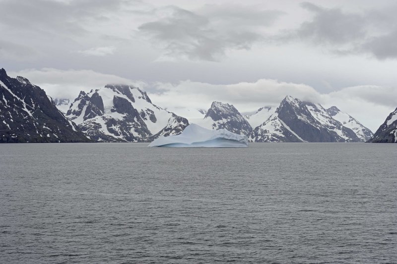 Mountains & Glaciers in Drygalski Fjord