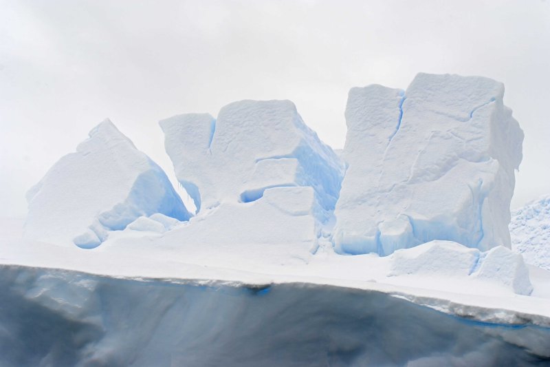 Large Icebergs