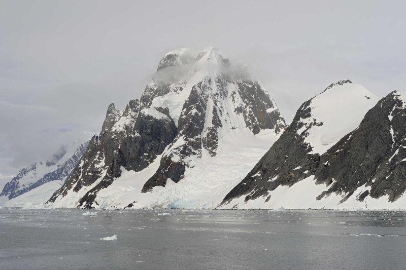 Mountains  & Glaciers near Booth Island