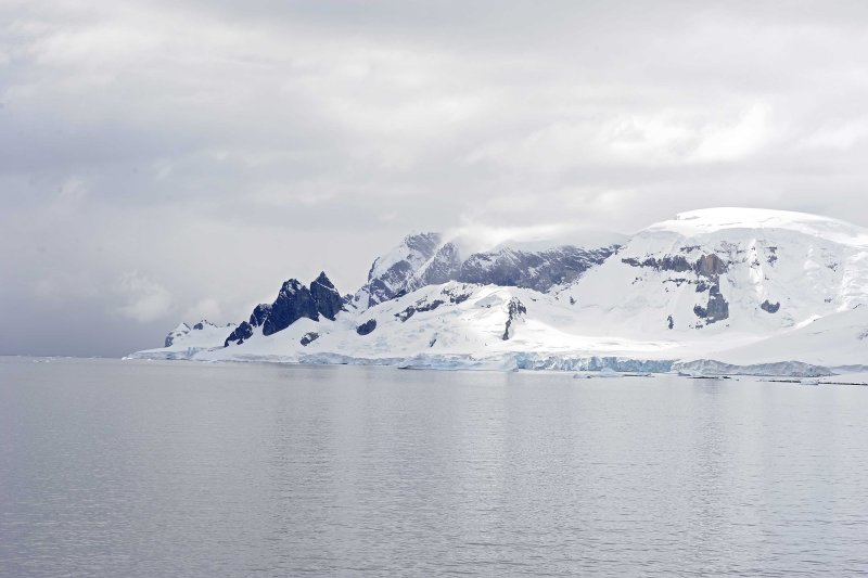Mountains & Glaciers