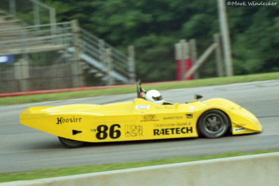 16th David Finch Lola T90