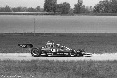 23rd David Hobbs Lola T330 [HU15] - Chevrolet V8   
