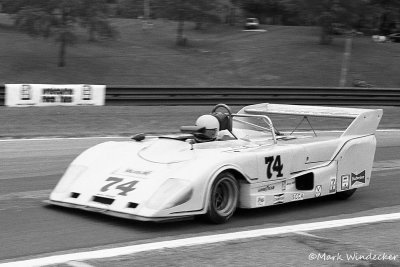 ...... Lola T294 - Ford 