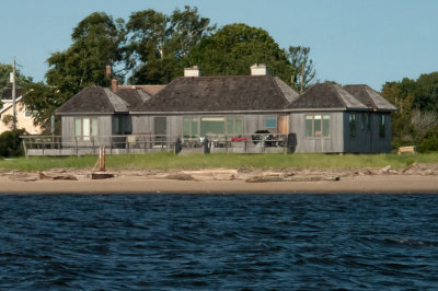 House along the Connecticut River - 20150716-081103-_D3D8312.jpg