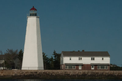 Lynde Point Lighthouse - 20150716-081347-_D3D8316.jpg
