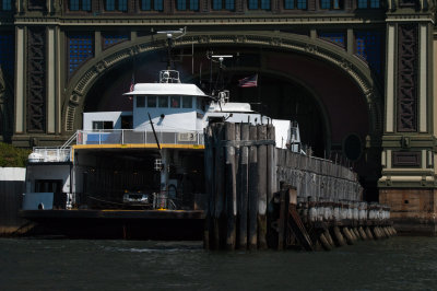 Governors Island Ferry Dock - 20150725-104340-_D3D8703.jpg