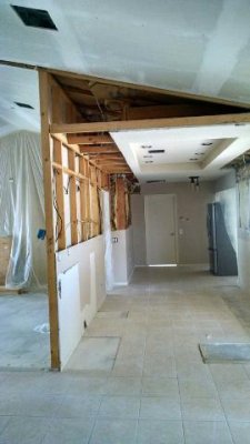 5.18.15_kitchen DR, LR ceilings - HVAC.jpg