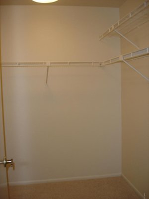 Guest Bedroom-Closet.jpg