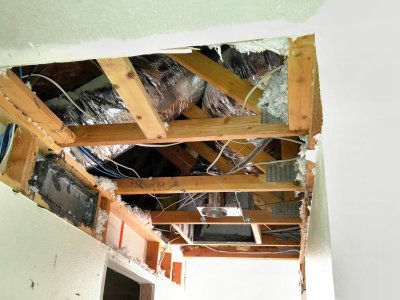 Hallway Ceiling Lift_2.jpg