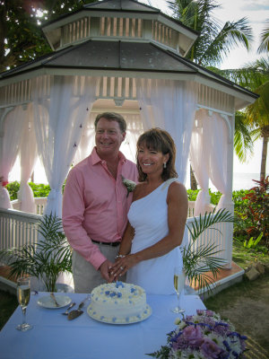 Todd and Susie Antigua - Full Size-57.jpg