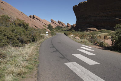 Road to Red Rocks Park