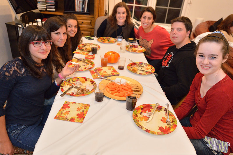 20131009 -Thanksgiving Dinner with LS Spanish Exchange - 093.jpg