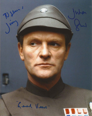 general Veers (Julian Glover)