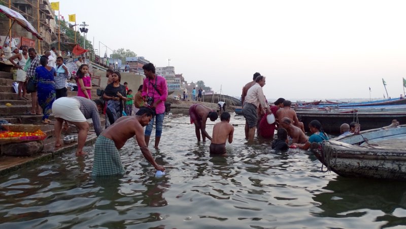 Morning Baths in the Ganges