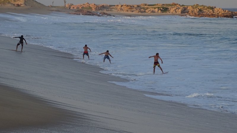 Hacienda del Mar Beach Surfers