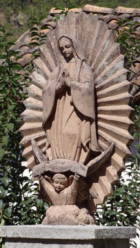 San Sebastin del Oeste Statue