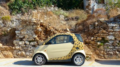 Symi Smart Car