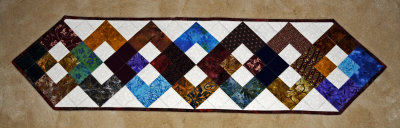 Intersecting Squares Runner.jpg