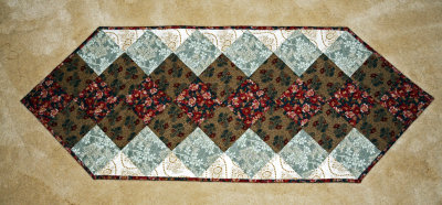 Christines Table Runner.jpg