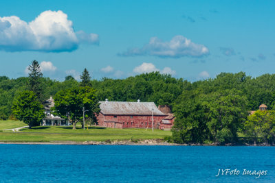 Lakeside Farm