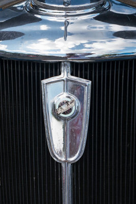 Studebaker Emblem