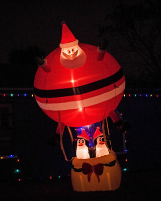 Santa Ballon w Penguins