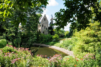 Pond n Tower