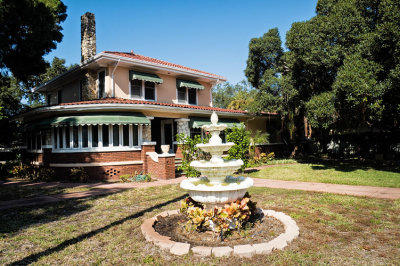 House near First Presbyterian